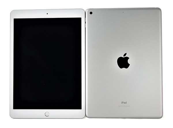 iPad7 Wi-Fiモデル 32GB シルバー：商品イメージ