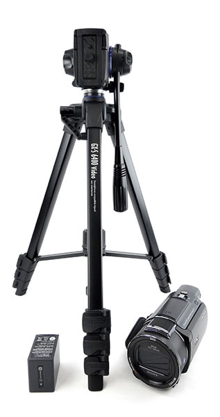 SONY デジタルビデオカメラ FDR-AX60 ブラック 三脚＆予備バッテリーセット：商品イメージ