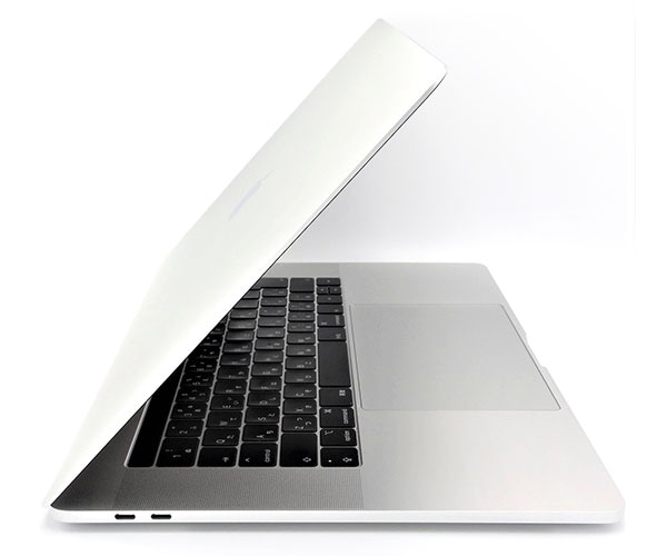 MacBook Pro 15インチ (2019) MV922J/A シルバー 商品イメージ3