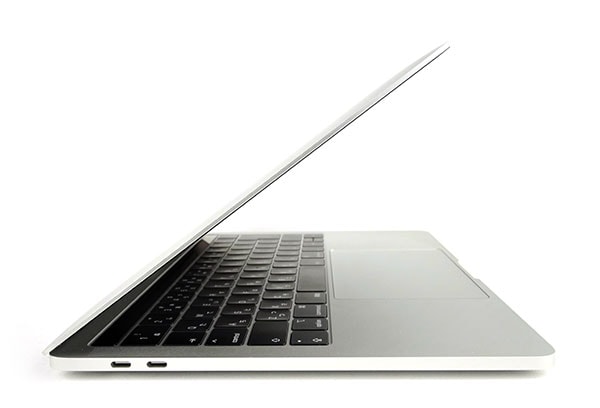 MacBook Pro 13インチ (2019) MUHQ2J/A シルバー 商品イメージ3