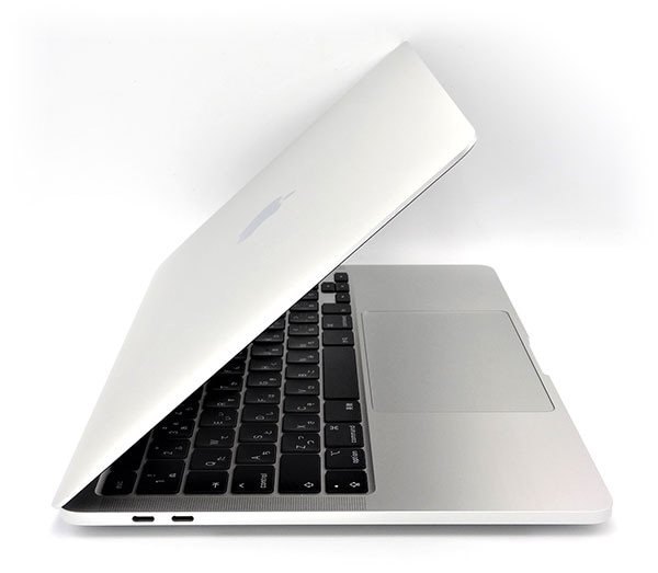 MacBook Pro 13インチ (2020) MWP82J/A シルバー 商品イメージ3