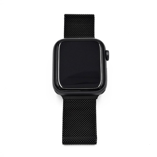 Apple Watch SE GPSモデル 44mm スペースグレイアルミニウムケース STB