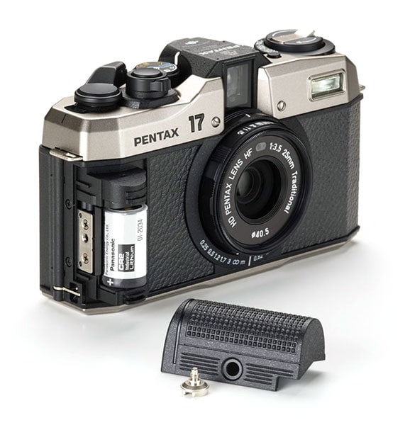 リコー 単焦点フィルムコンパクトカメラ PENTAX 17 ダークシルバー 商品イメージ5